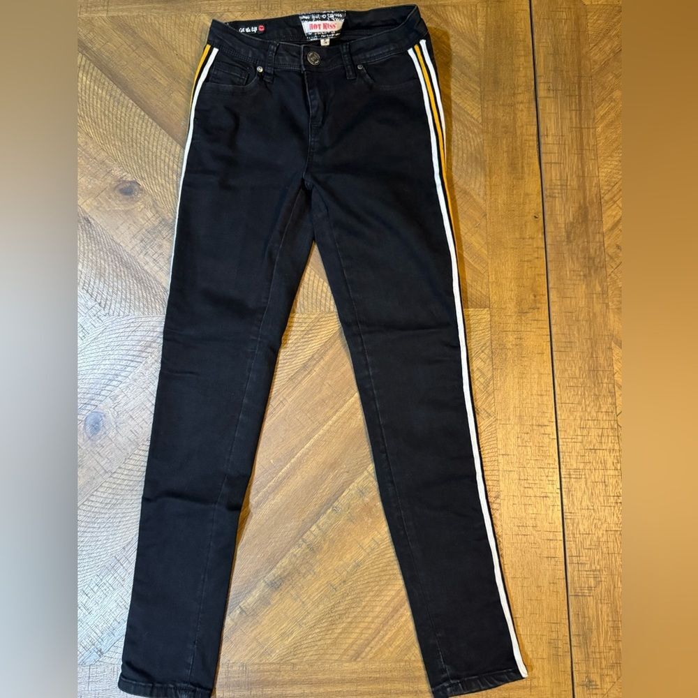 Hot Kiss “Get The Lift” Jeggings With Yellow And White Side Racing Stripe - Picture 3 of 10